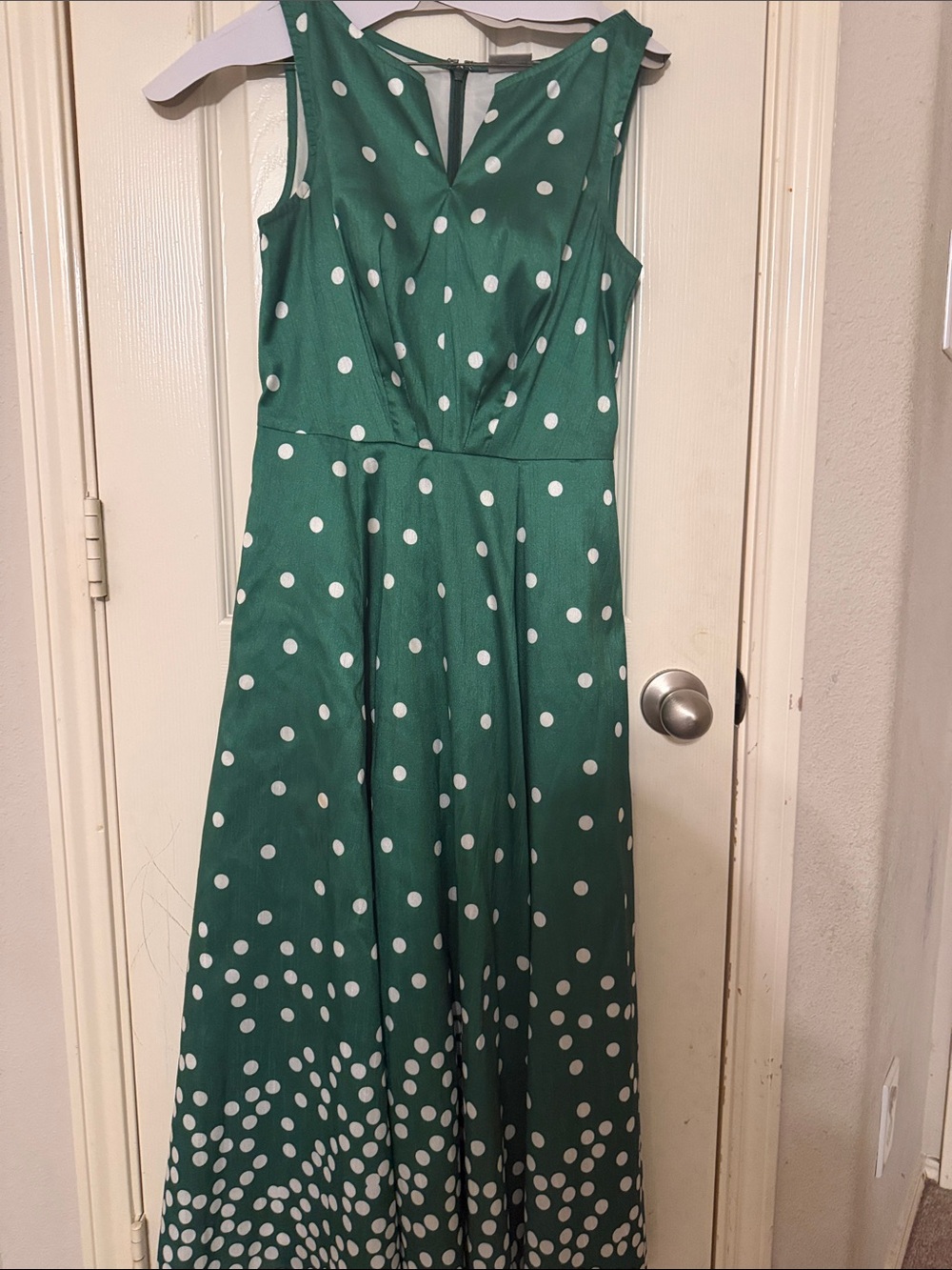 eshakti Green Polka Dot V‑Neck Maxi Dress